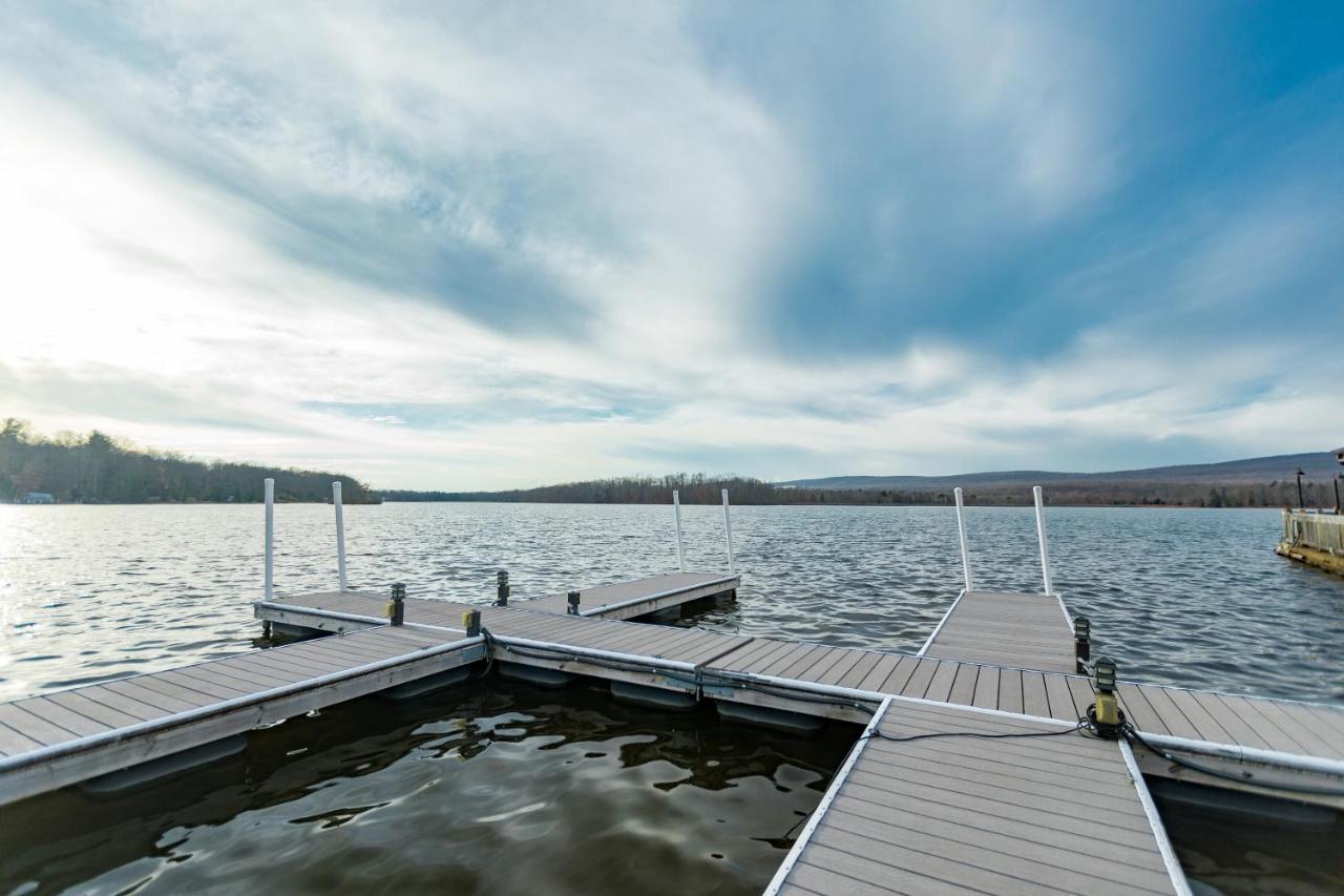 Crown Resorts At The Poconos Drums Exteriör bild